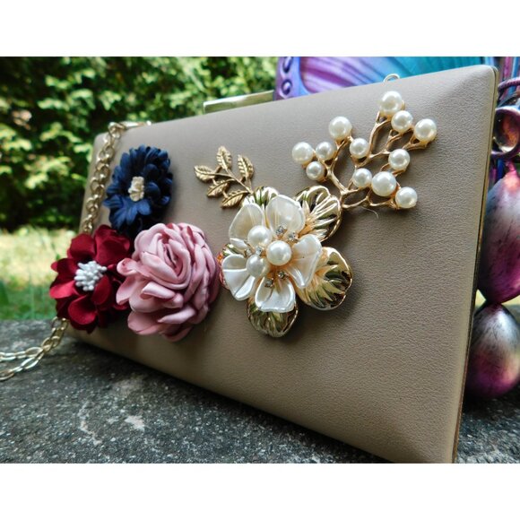 2 Beaded Floral Pretty Clutch shoulder Chain Purses Bags - Picture 5 of 9